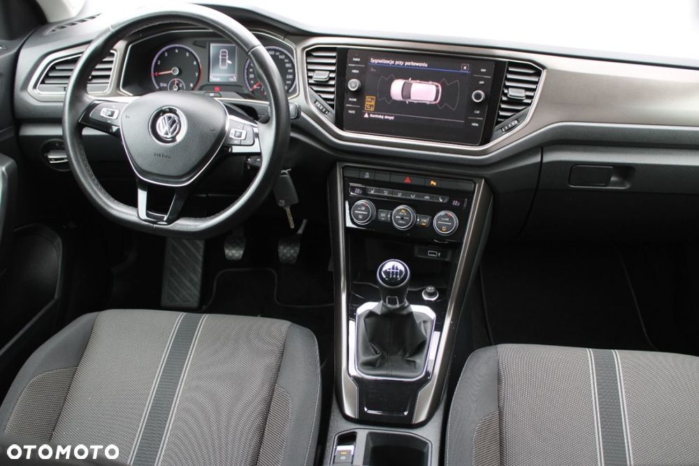 Volkswagen T-Roc - 20