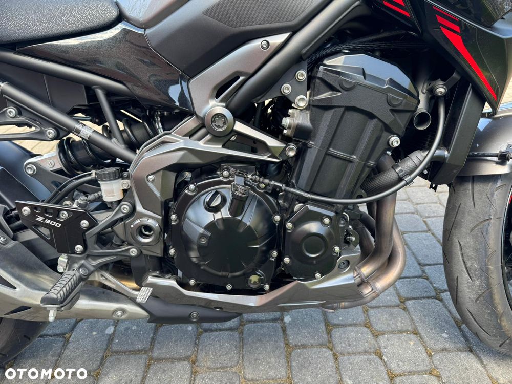 Kawasaki Z 900 - 5