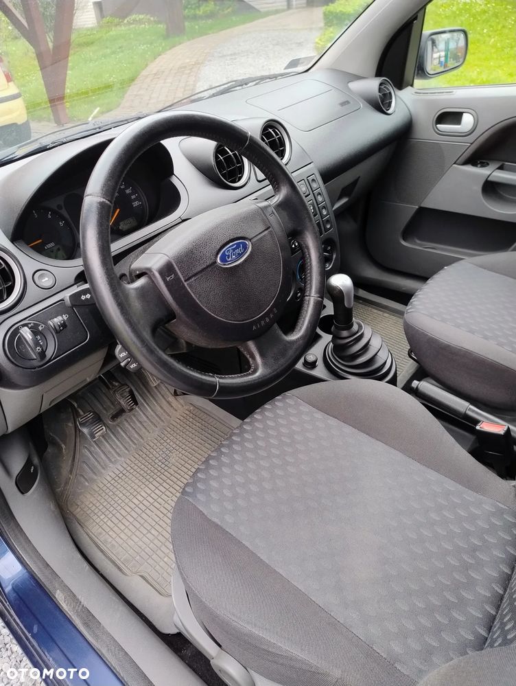 Ford Fiesta 1.4 TDCI Viva - 10