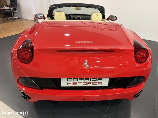 Ferrari California F1 - 23