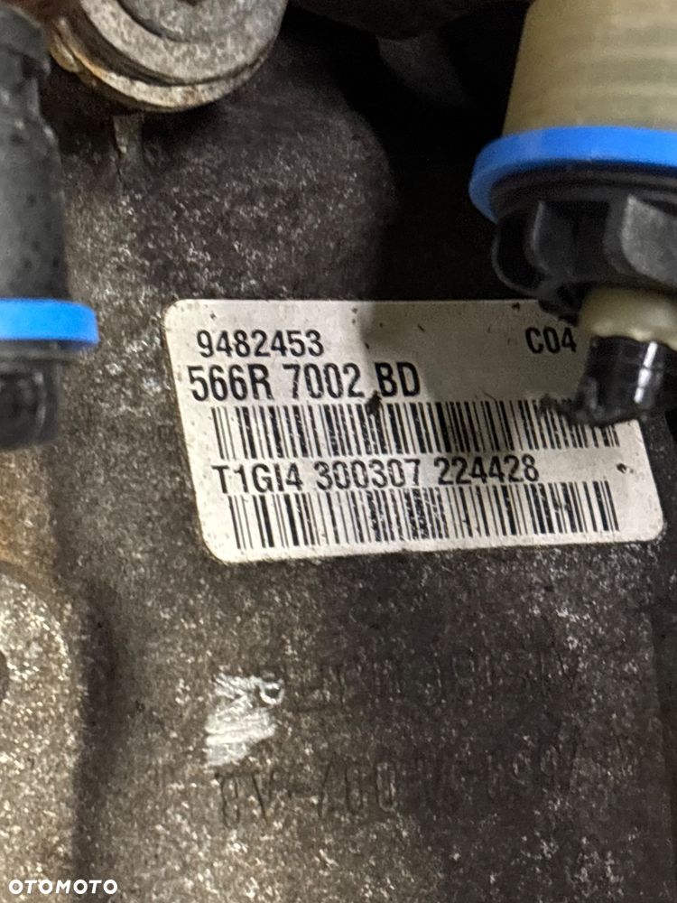 Skrzynia manualna  VOLVO XC70 xc90 I AWD 2.4 D5 566R 7002 BD 2006-11 - 2