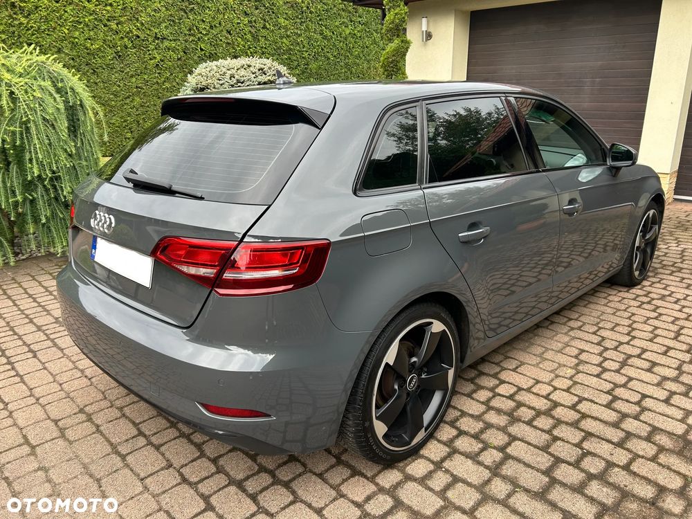 Audi A3 Sportback 1.5 TFSI Sport S tronic - 4