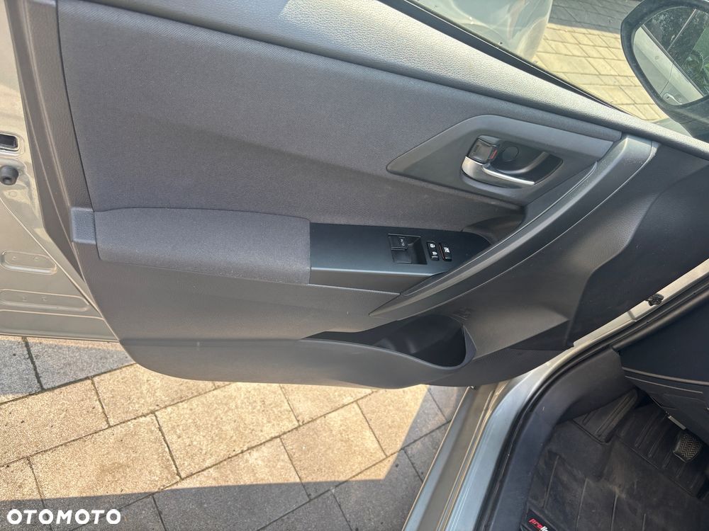 Toyota Auris 1.6 Active - 11