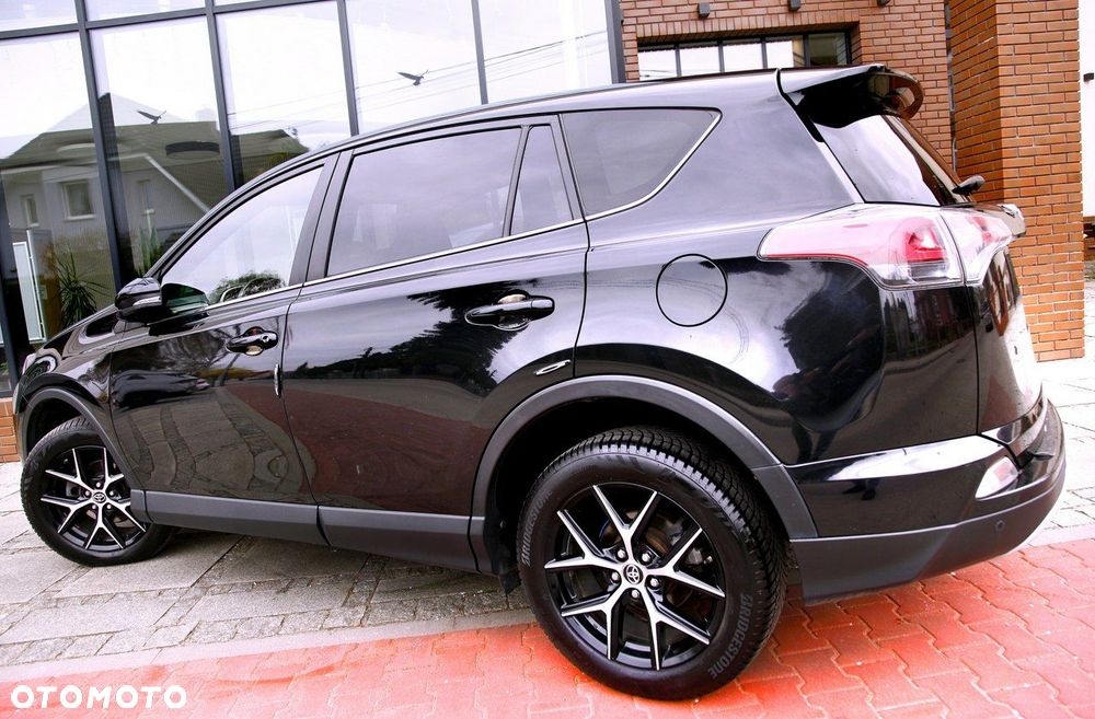 Toyota RAV4 2.0 D-4D 4x2 Start-Stop Executive - 28