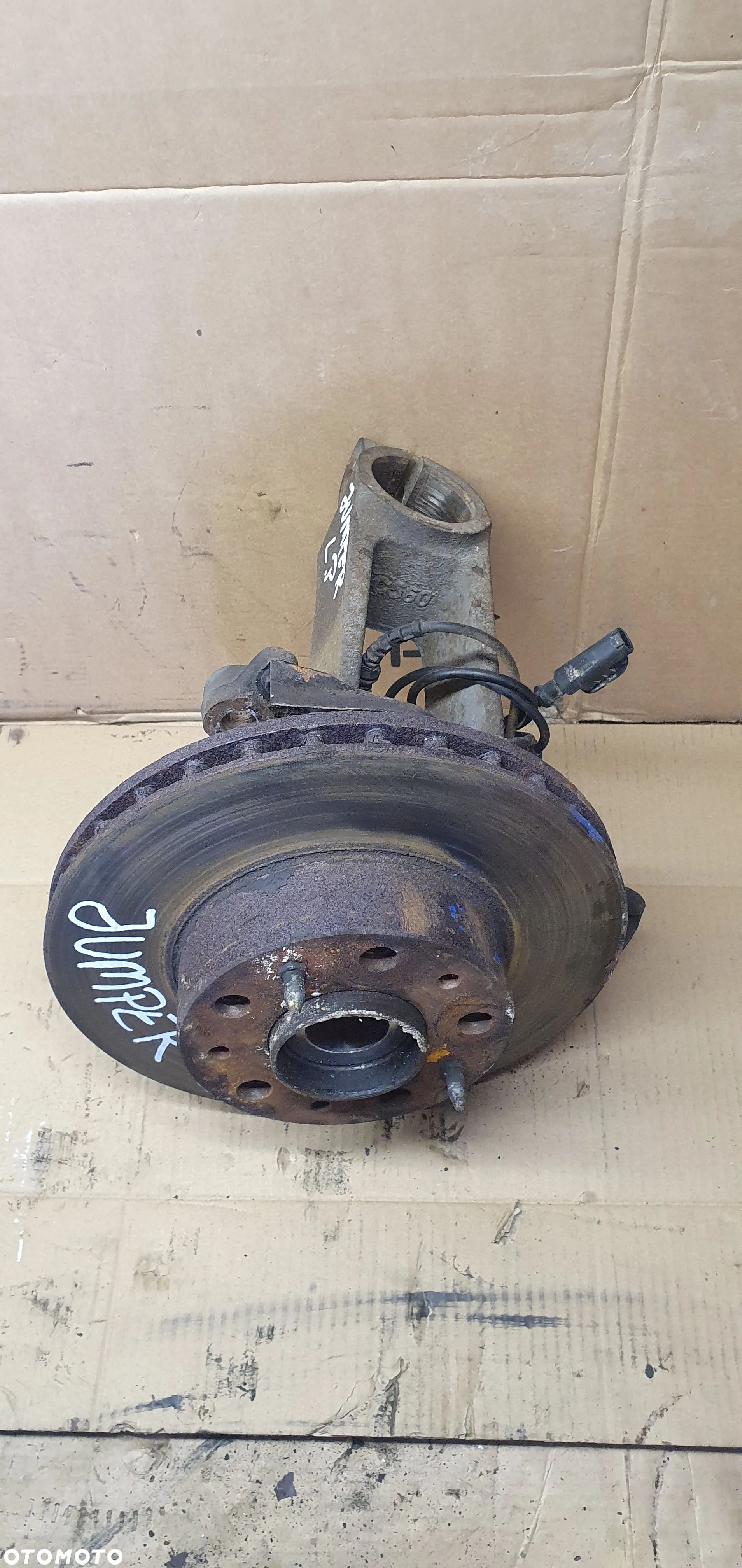 Zwrotnica lewy przód przednia lewa Citroen Jumper Euro 6 01374759080 - 1