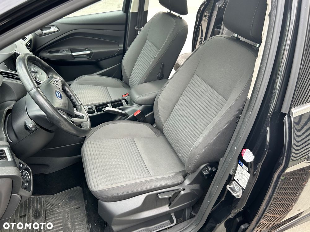 Ford Grand C-MAX - 24