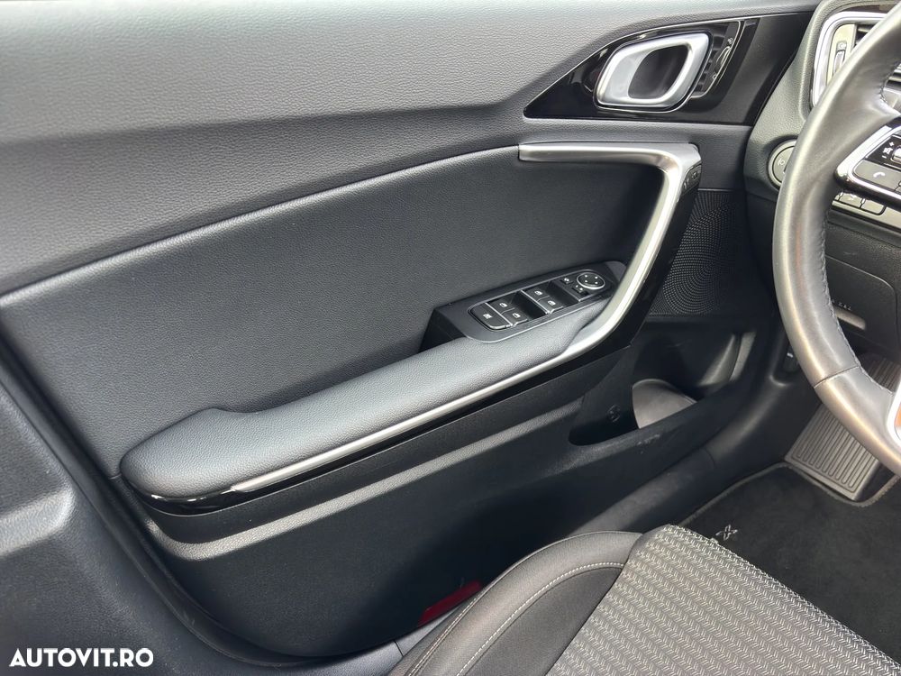 Kia XCeed 1.6 GDI DCT6 OPF SPIRIT - 14