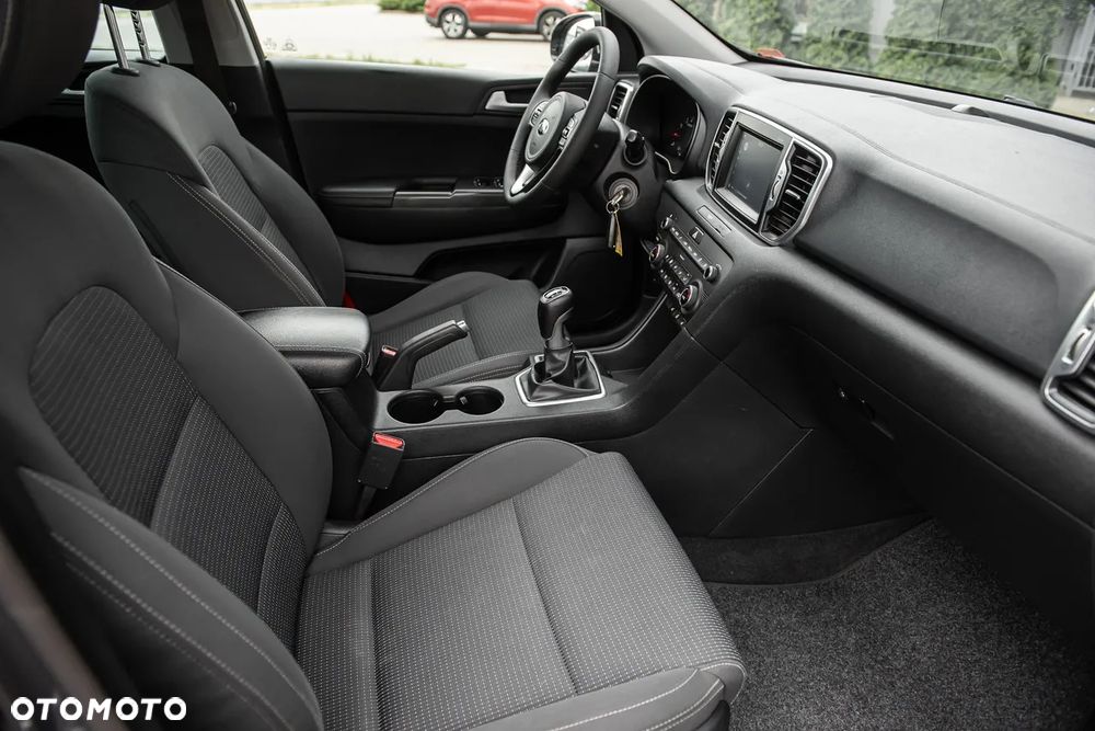 Kia Sportage 1.6 GDI L 2WD - 31