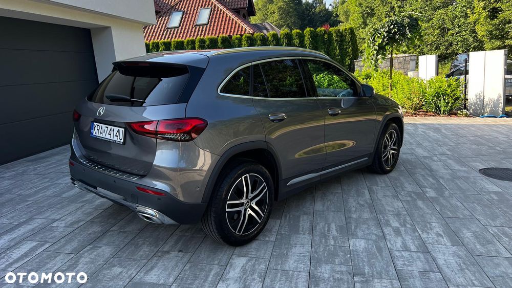 Mercedes-Benz GLA 200 - 33
