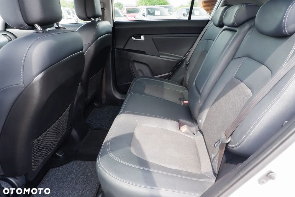 Kia Sportage 2.0 CRDI XL AWD - 30