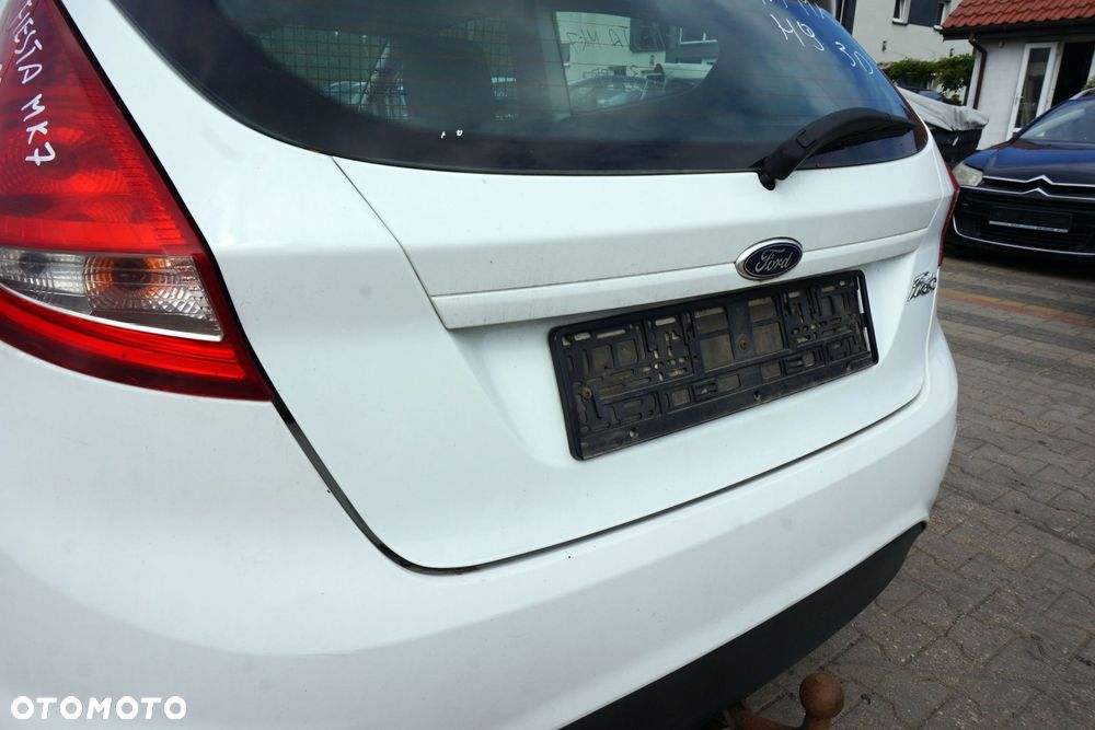 KLAPA BAGAŻNIKA TYLNA FIESTA VI MK6 VII MK7 3D HB H9  BIAŁY FORD 2008-2017 - 3