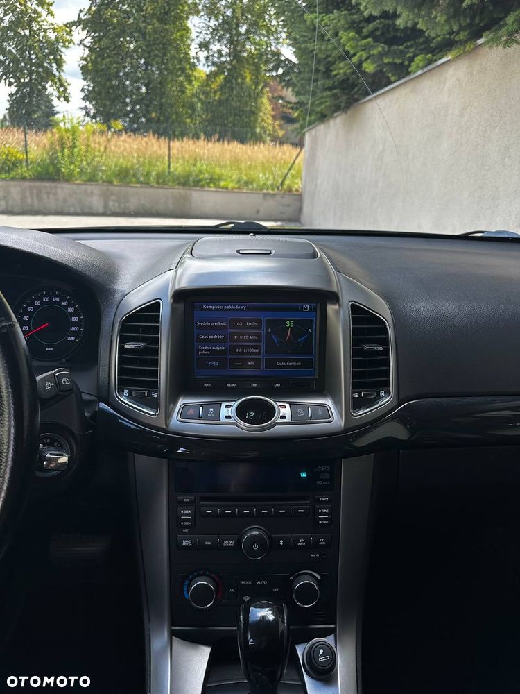 Chevrolet Captiva 2.2 D LTZ - 25