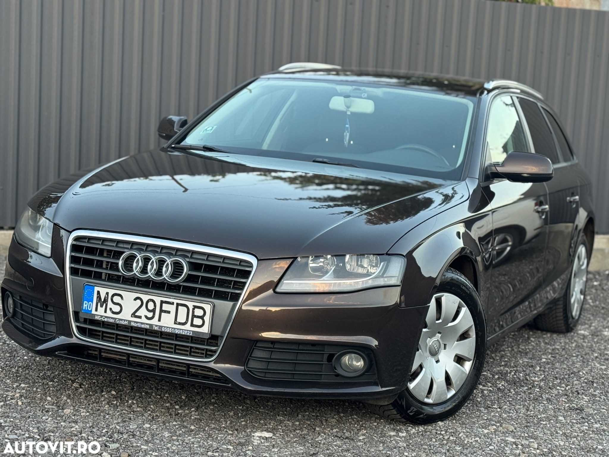 Audi A4 2.0 TDI Multitronic Avant - 25
