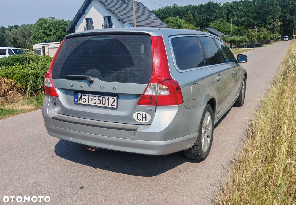 Volvo V70 - 4