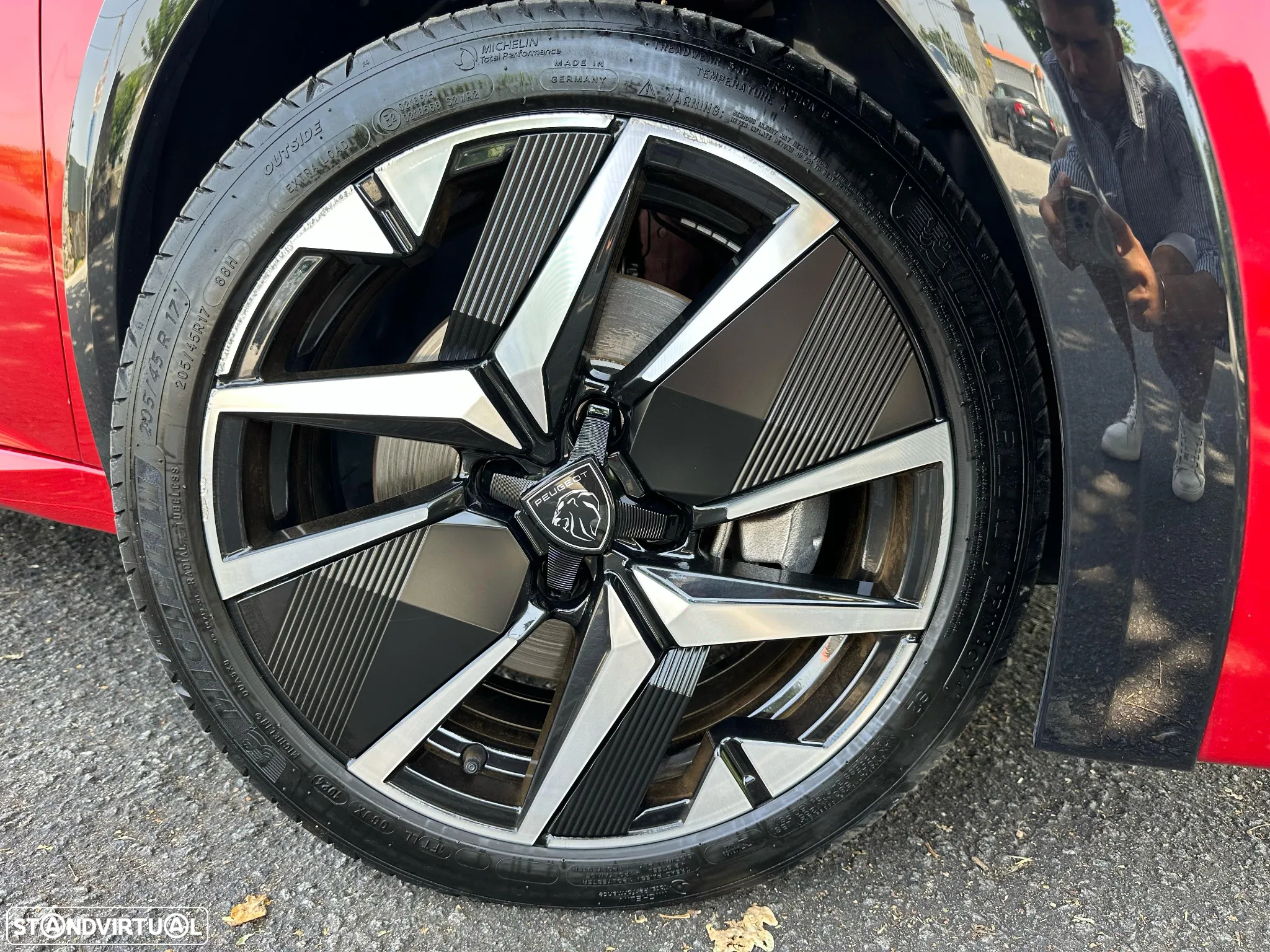 Peugeot e-208 50 kWh GT Pack - 3