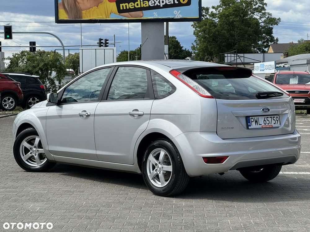 Ford Focus - 8