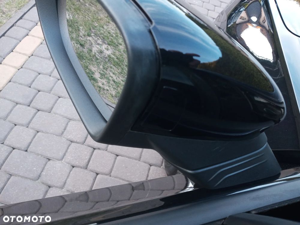 Volkswagen Golf 2.0 TDI Life - 17