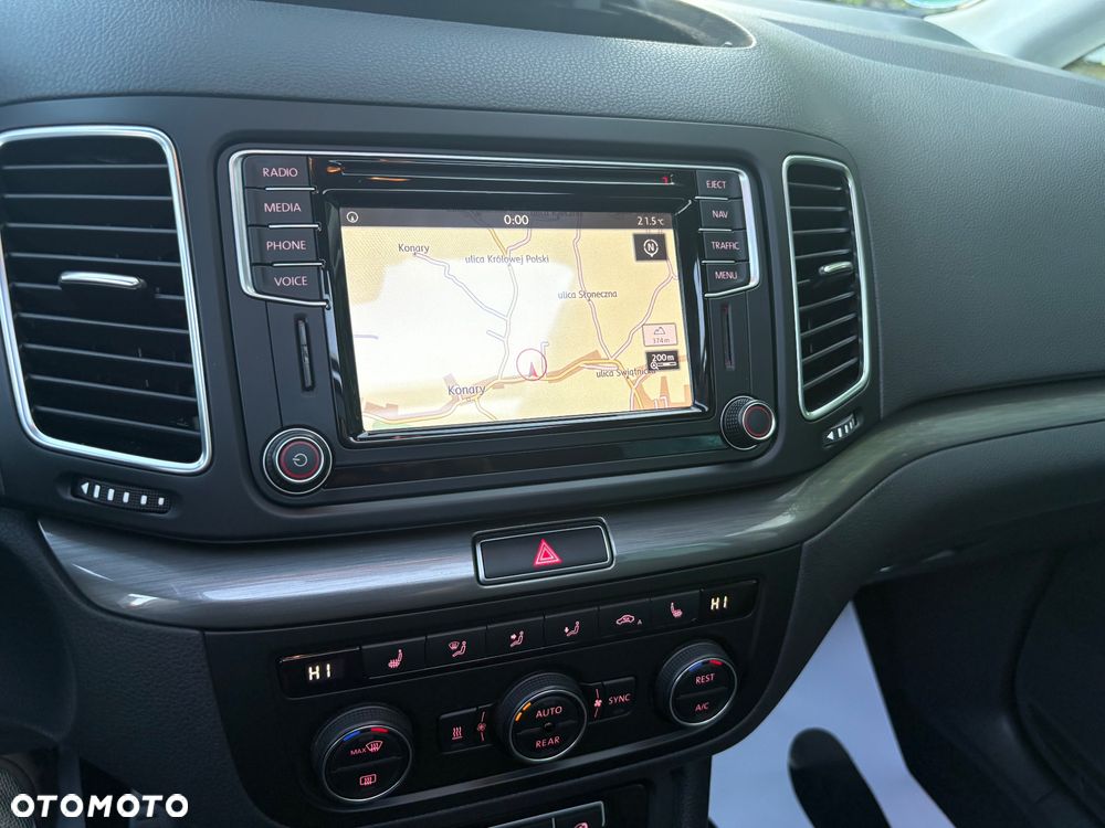 Volkswagen Sharan - 29