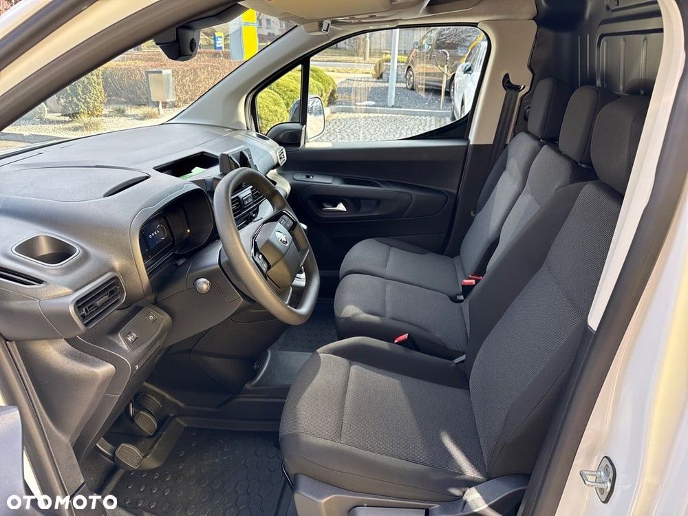 Opel Combo - 8