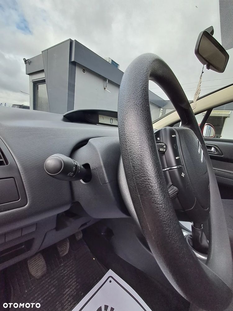Citroën C4 1.4 16V Tonic - 22