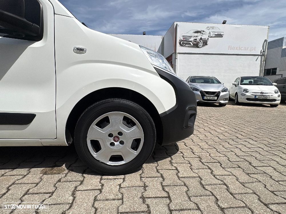 Fiat Fiorino 1.3 M-jet SX - 11