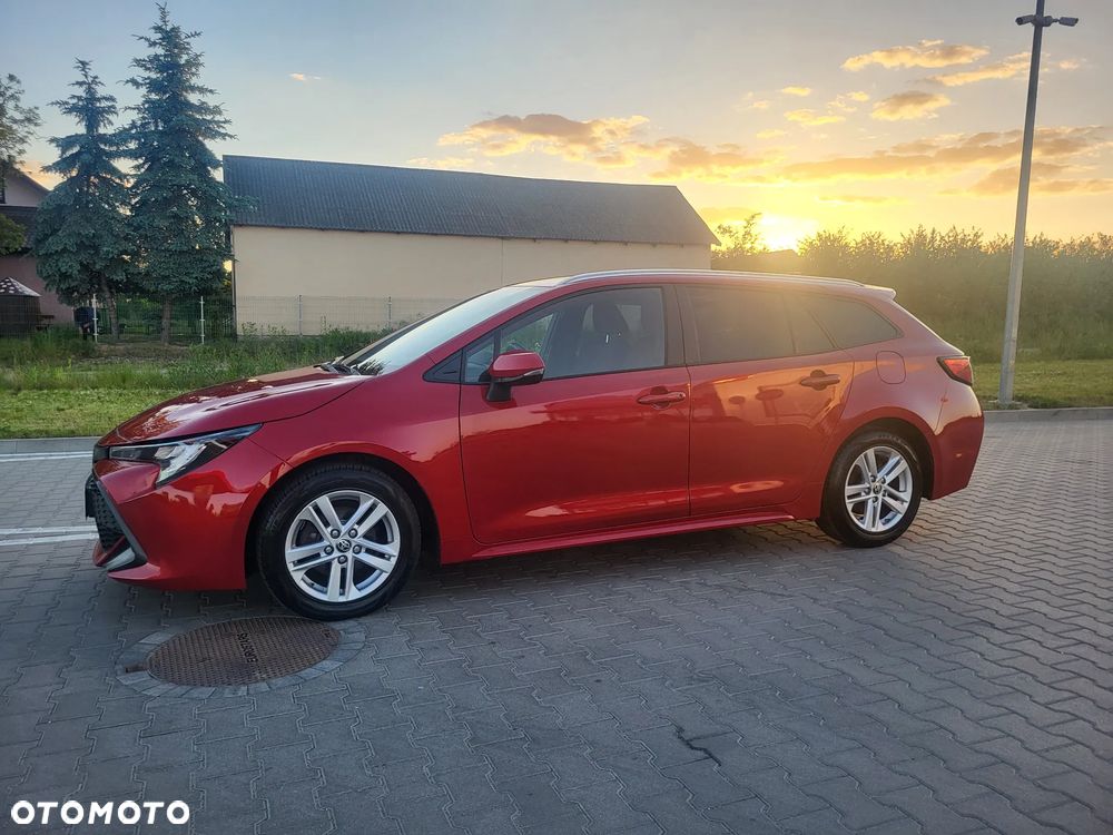 Toyota Corolla 1.8 Hybrid Executive - 6