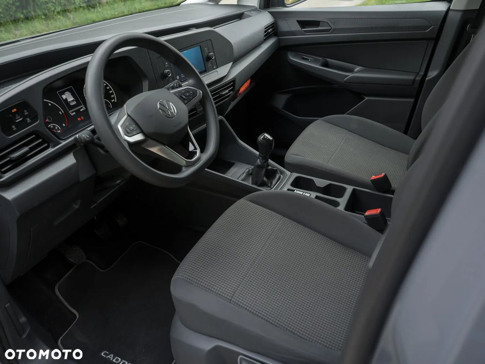 Volkswagen Caddy - 28