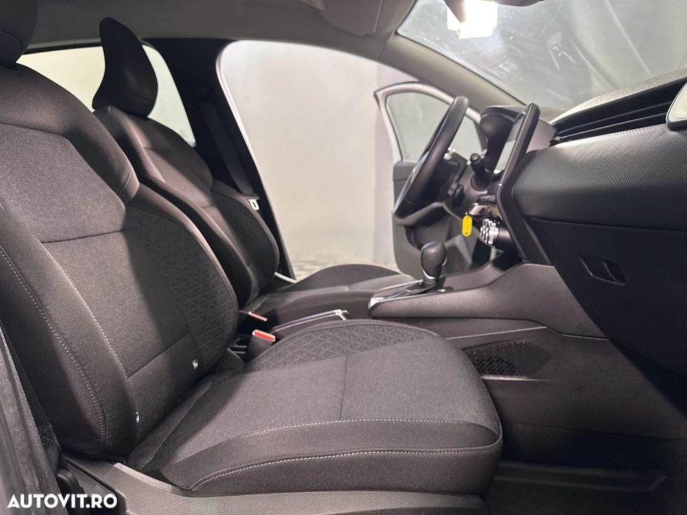 Renault Clio - 12
