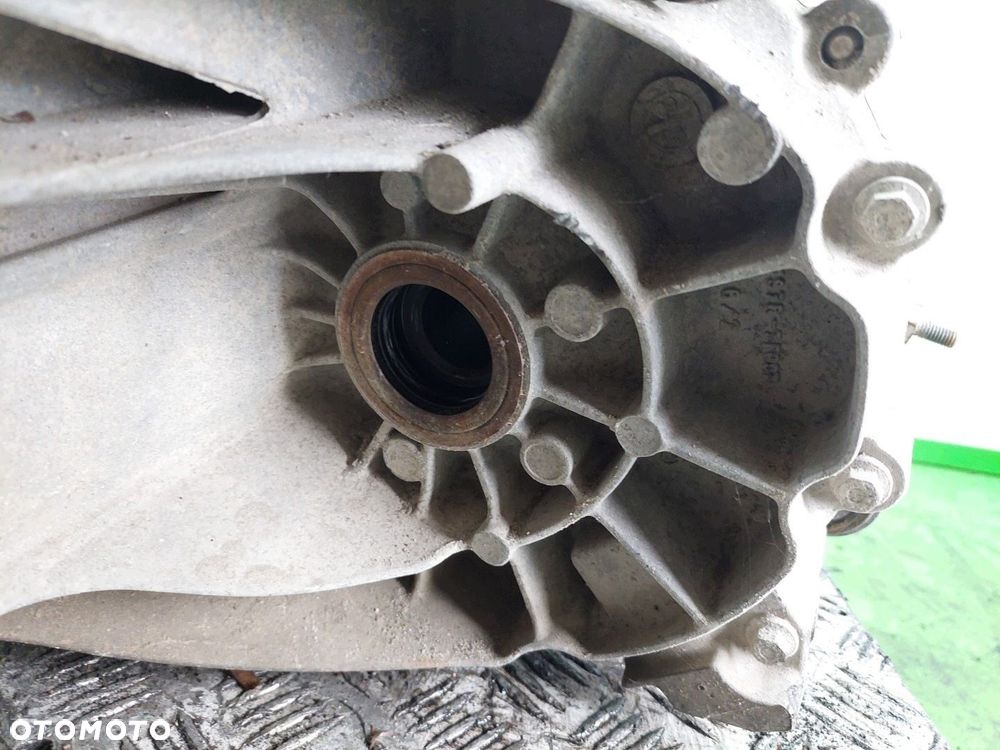 Skrzynia biegów Manualna Ford C-MAX I 2003-2010 1,8 TDCI 4M5R7002YA - 8