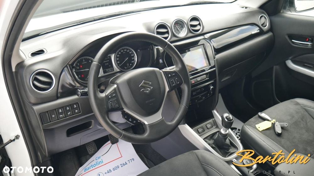 Suzuki Vitara - 11
