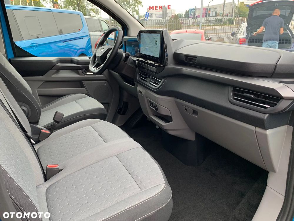 Ford Tourneo Custom 2.0 EcoBlue L2 Titanium SelectShift - 16