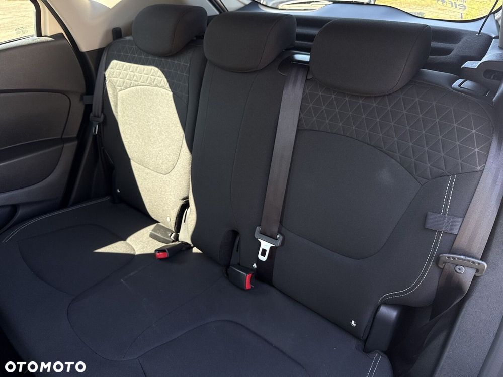 Renault Captur - 25