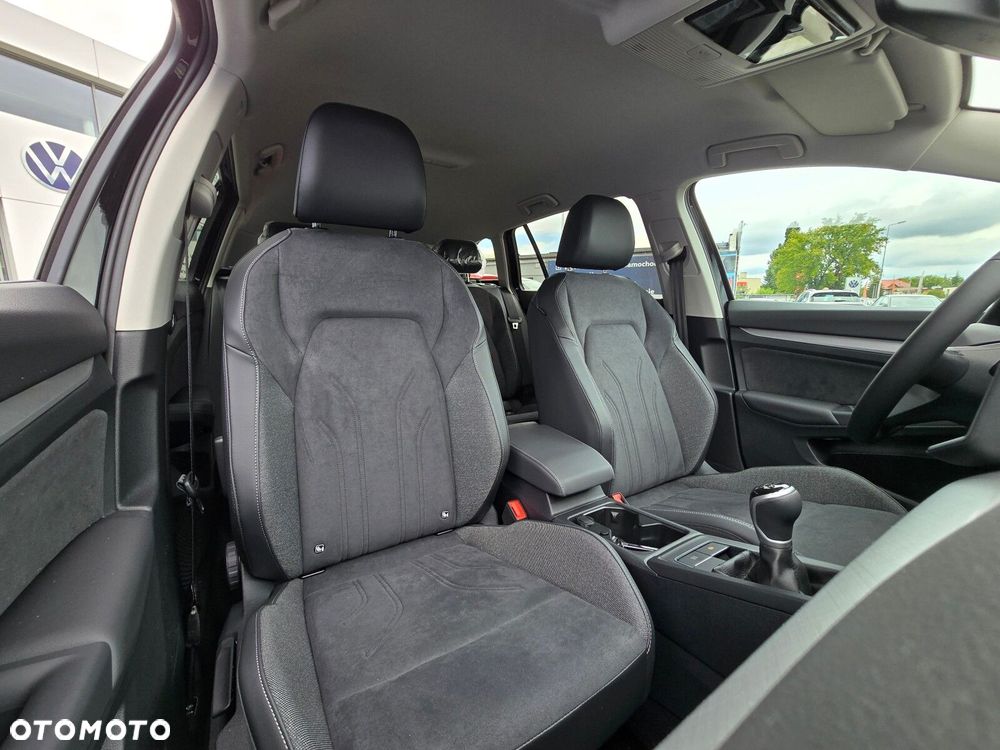 Volkswagen Golf 1.5 TSI Life Plus - 21