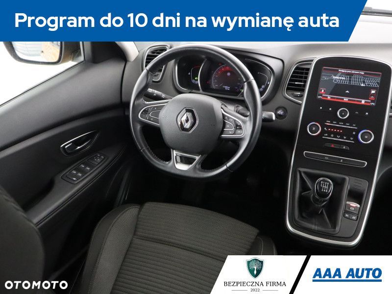 Renault Scenic - 9