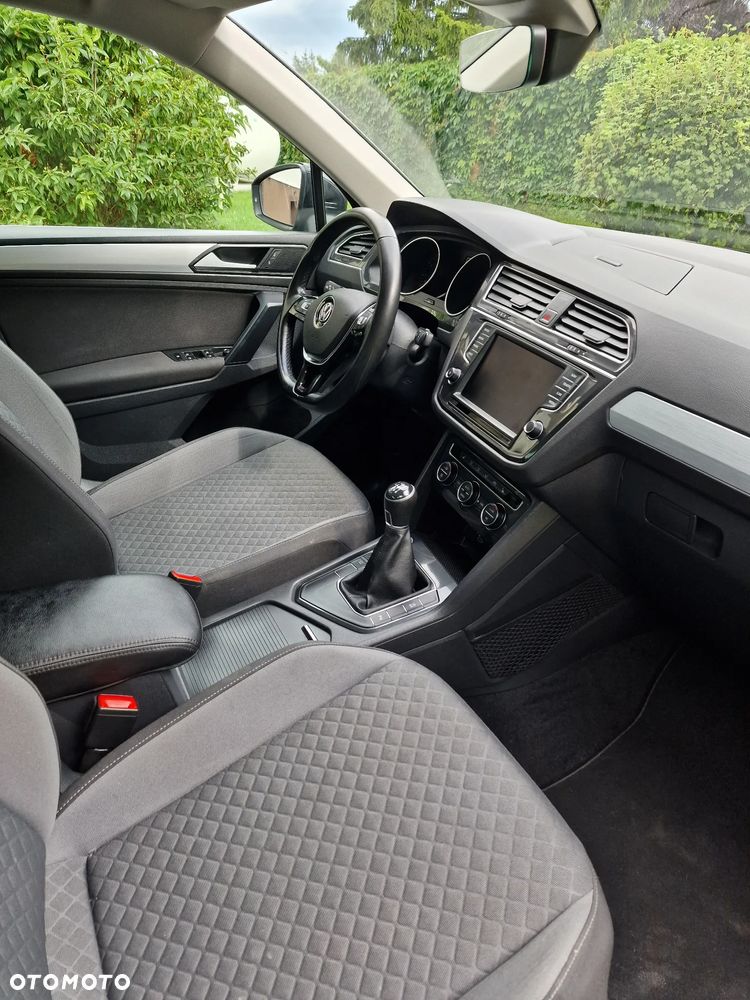 Volkswagen Tiguan 1.4 TSI BMT ACT Comfortline - 10