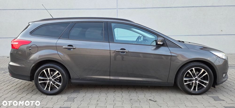 Ford Focus 1.0 EcoBoost Titanium - 7