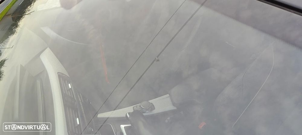 BMW 320 d Pack M Auto - 28