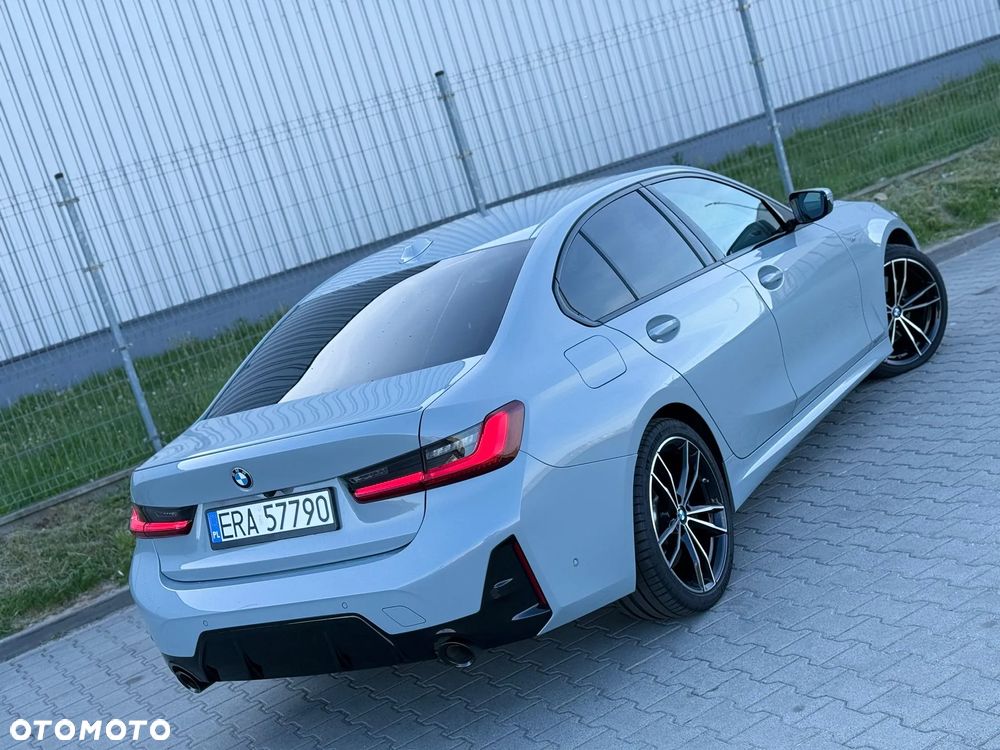 BMW Seria 3 320d xDrive - 22