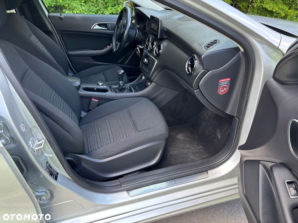 Mercedes-Benz Klasa A 180 CDI (BlueEFFICIENCY) Style - 18
