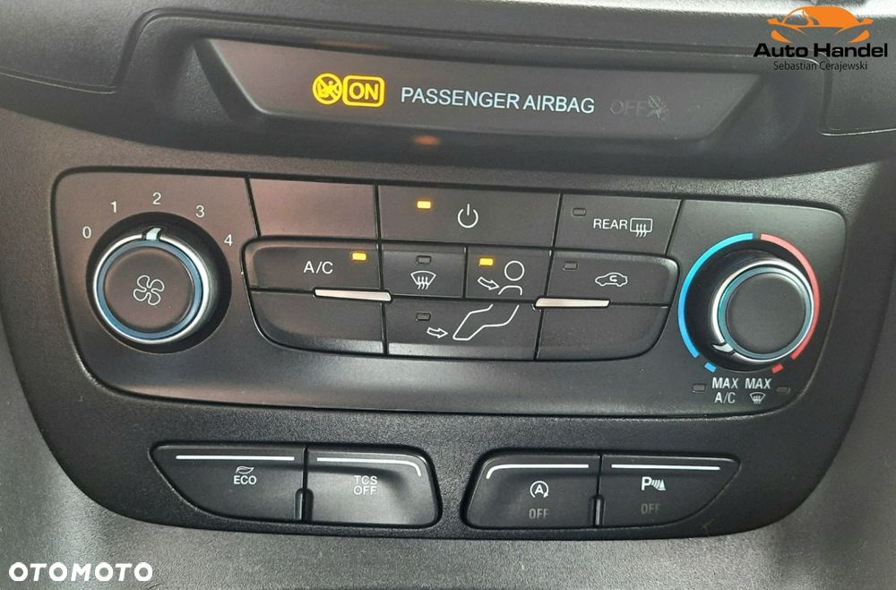 Ford Tourneo Connect - 29