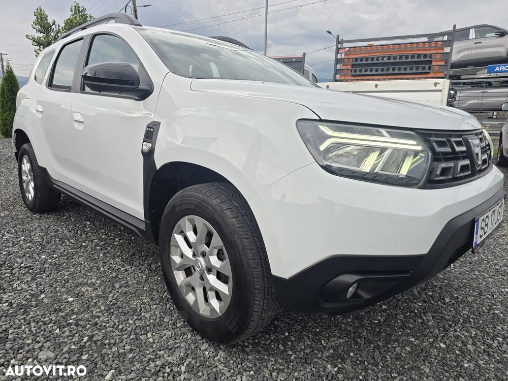 Dacia Duster 1.5 Blue dCi 4WD Essential - 18