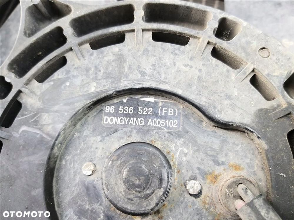 Chłodnica z wentylatorem Daewoo Kalos I 2002-2007 1,4 B 96536525 ORYGINAŁ - 4