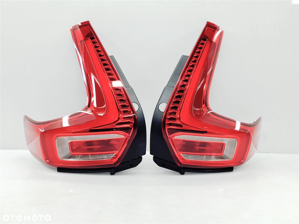 VOLVO XC40 17r+ LAMPA TYŁ LED ORY EU !!! - 1