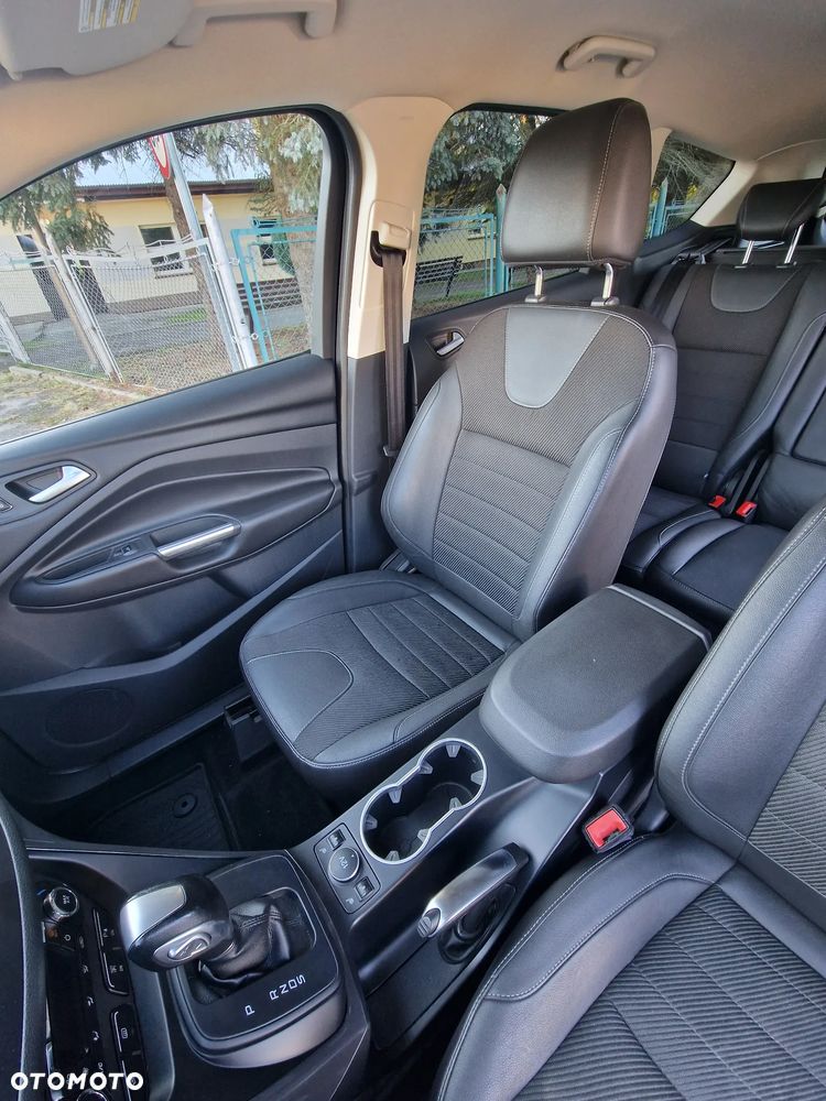 Ford Kuga 2.0 TDCi 4WD Titanium - 16