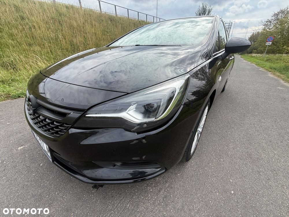 Opel Astra 1.6 CDTI Elite S&S - 18