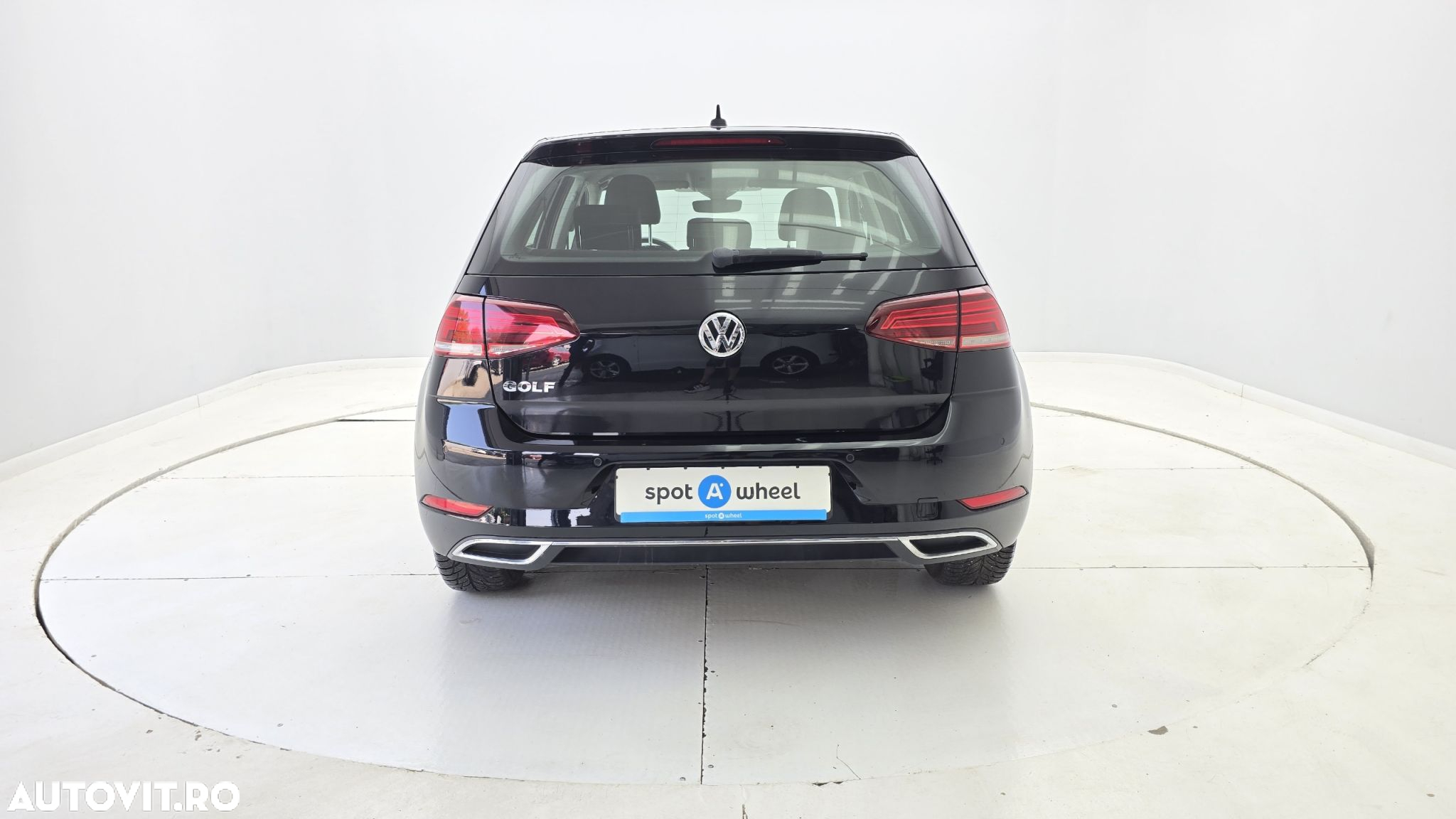 Volkswagen Golf - 7