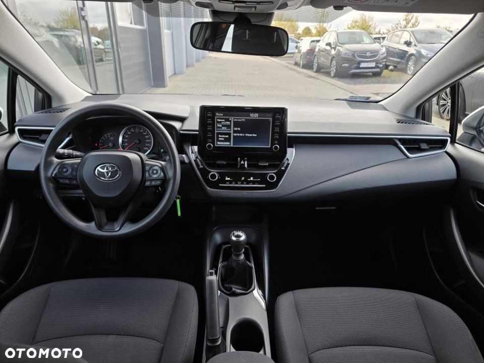Toyota Corolla - 21