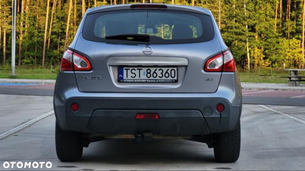 Nissan Qashqai 2.0 dCi DPF acenta - 6