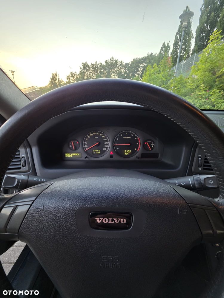 Volvo S60 2.4 - 20