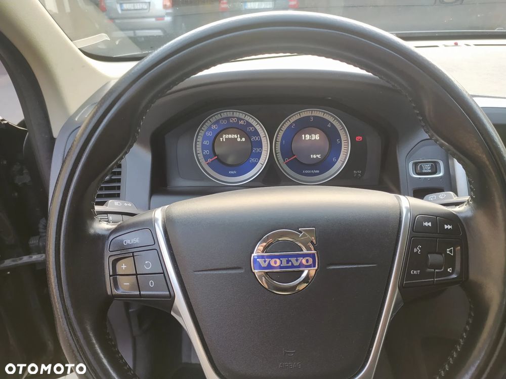 Volvo XC 60 - 14